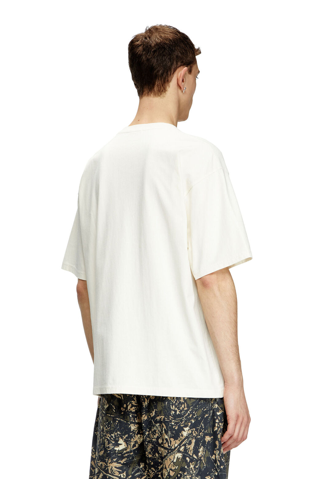 T-BOXT-N14 T-shirt with distressed flocked logo White/Black
