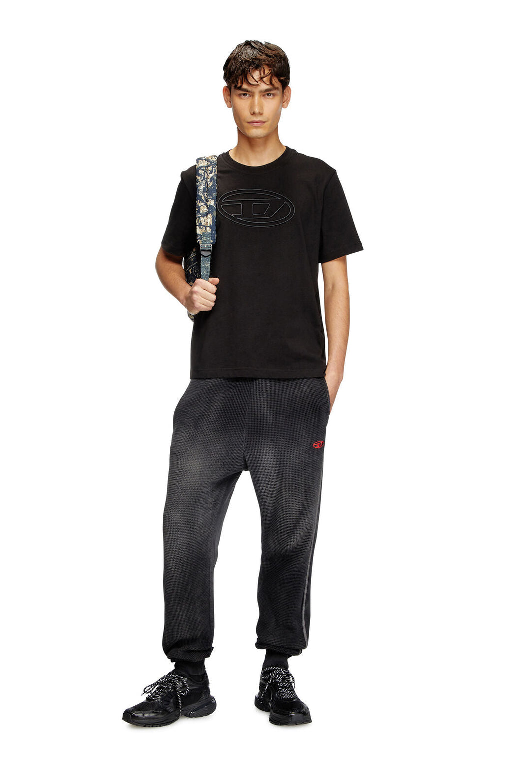 T-Adjust-Bigoval T-shirt with embossed Oval D Black